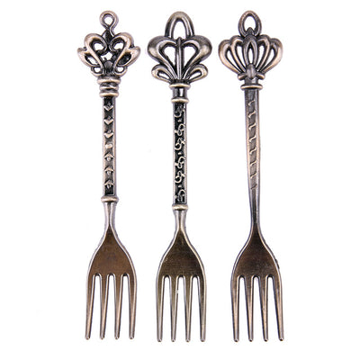 3pcs/set Royal Style Crown Head Dessert Fork